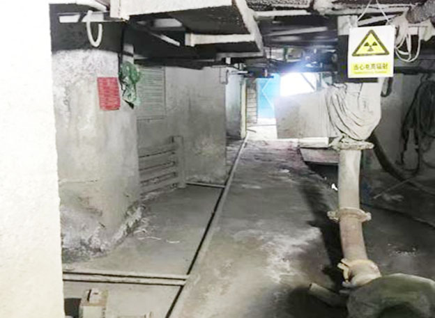 Na-22放射性儀表礦山充填管道密度測量現(xiàn)場(圖3) Na-22放射性儀表礦山充填管道密度測量現(xiàn)場(圖3)