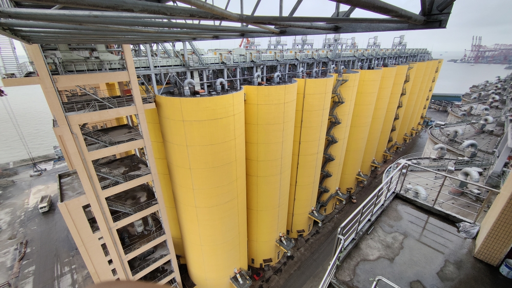 利馬克3D雷達(dá)物位掃描儀在廣州港南沙糧食筒倉和星倉的糧食庫存管理應(yīng)用(圖16) 利馬克3D雷達(dá)物位掃描儀在廣州港南沙糧食筒倉和星倉的糧食庫存管理應(yīng)用(圖16)